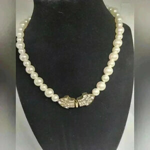 Chloe + Isabel  vintage statement necklace.